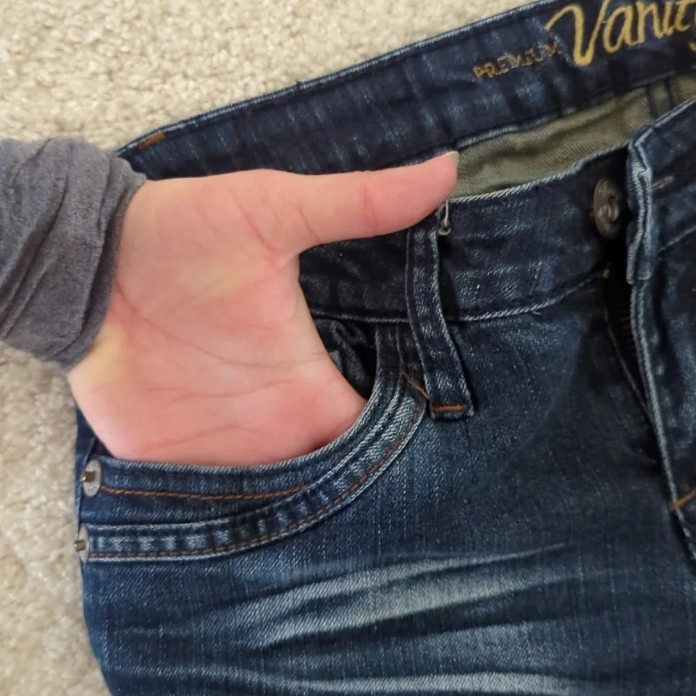 Jeans - Picture 3 of 9